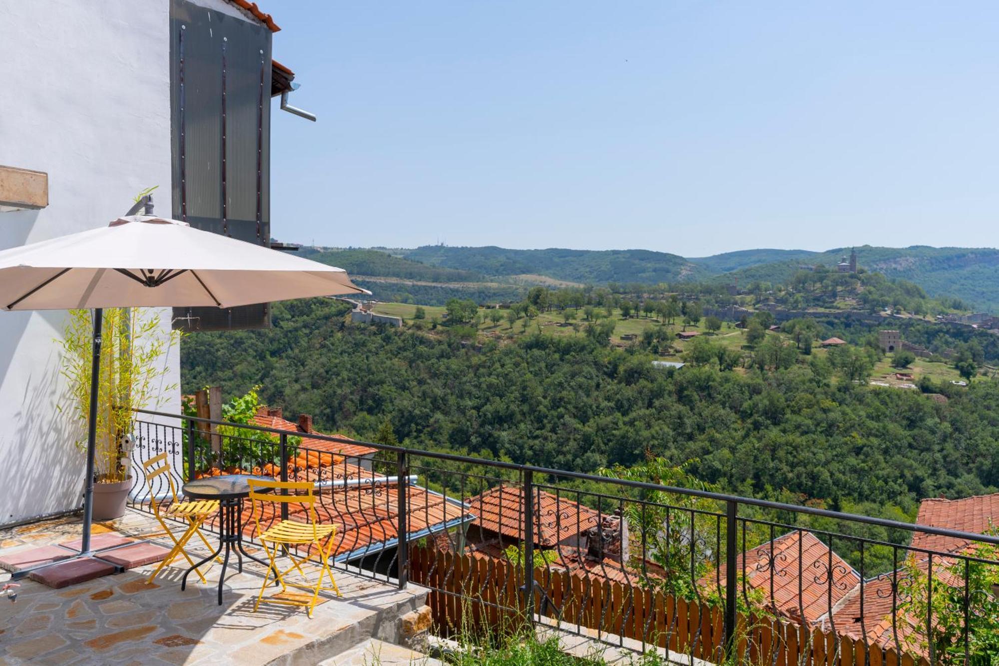 Tsarevets Panoramic Apartments Велико-Тырново Экстерьер фото