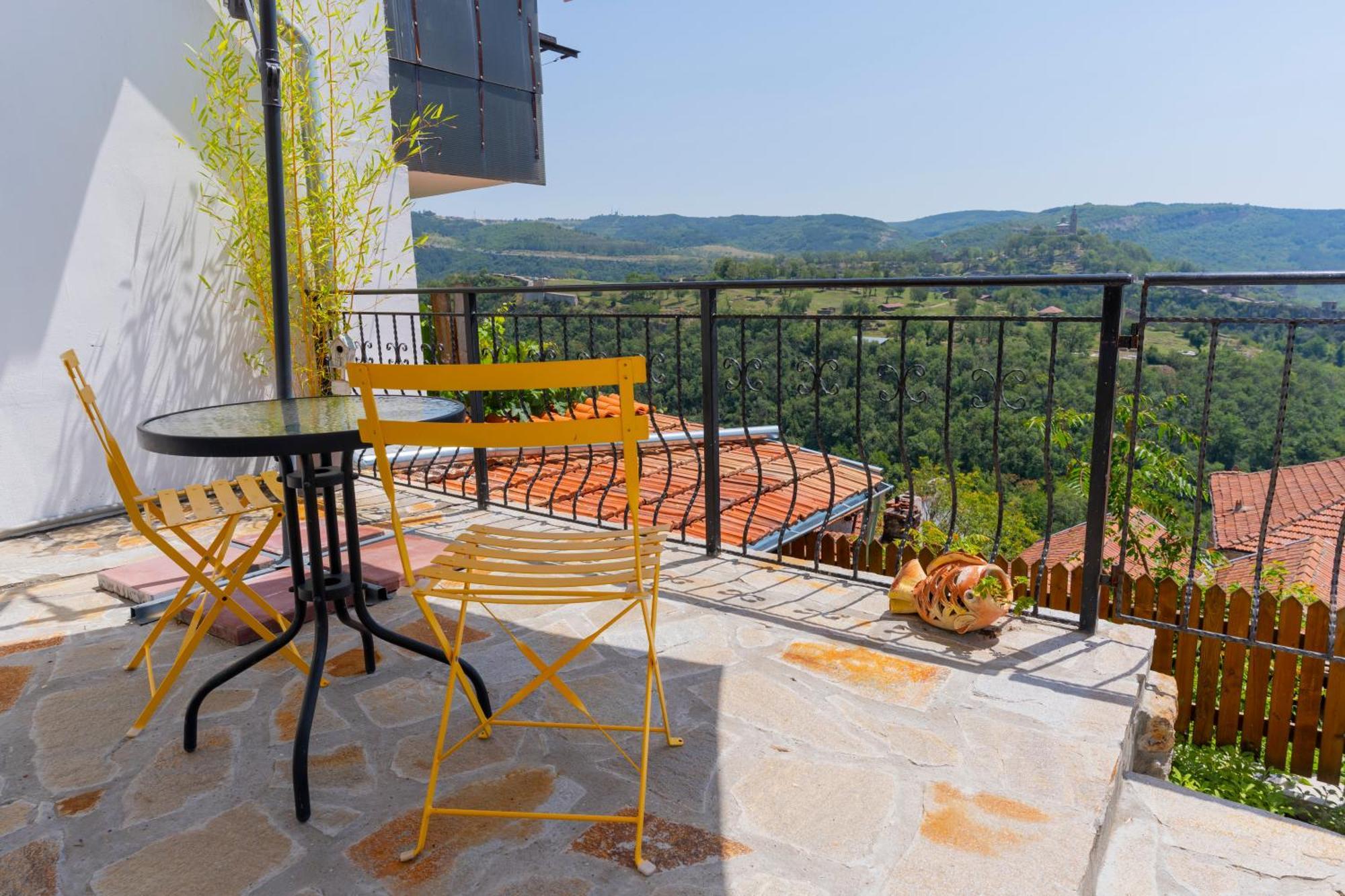 Tsarevets Panoramic Apartments Велико-Тырново Экстерьер фото
